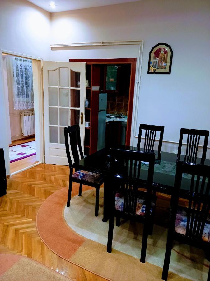 Stan Na Dan J & M Lägenhet Vrsac Exteriör bild